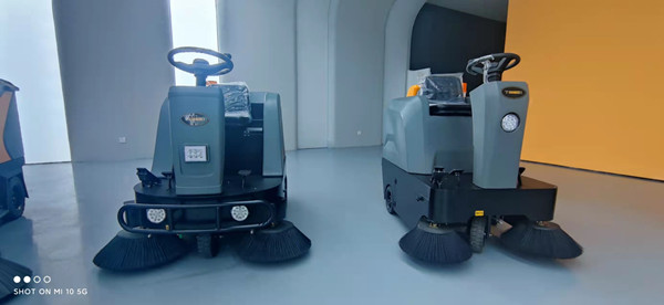  你知道掃地機的電池能用多久嗎？